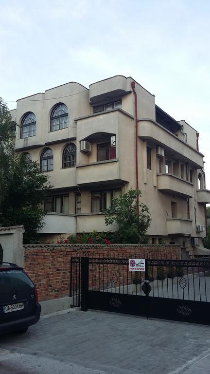 Hotel Dvete Brezi à Burgas Extérieur photo